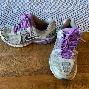 Women’s Nike Vomero 6